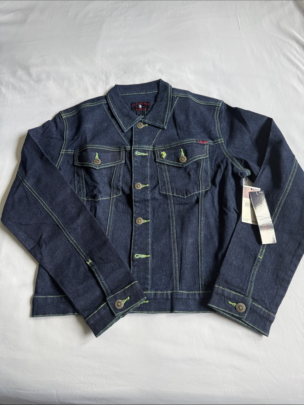 Women’s Dark Indigo Denim Jacket with Contrast Stitching Size Large